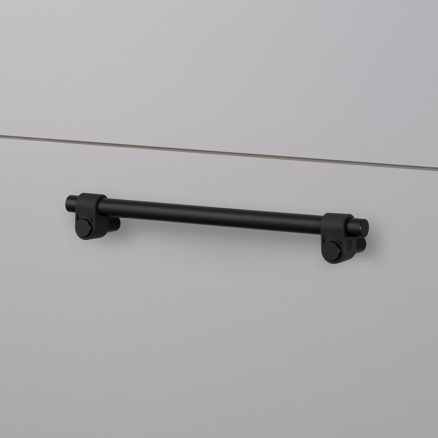 ZUGSTANGE / GUSS / SCHWEIßGERÄTE SCHWARZ / MITTEL