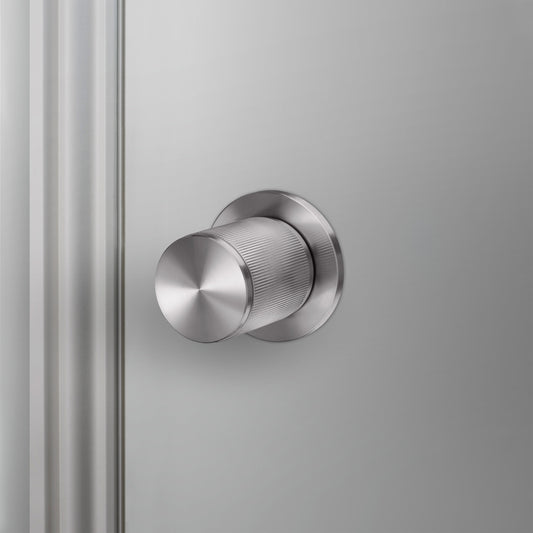 DOOR KNOB / LINEAR / STEEL