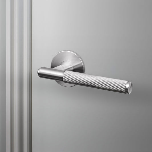 FIXED DOOR HANDLE / SINGLE-SIDED / LINEAR / STEEL
