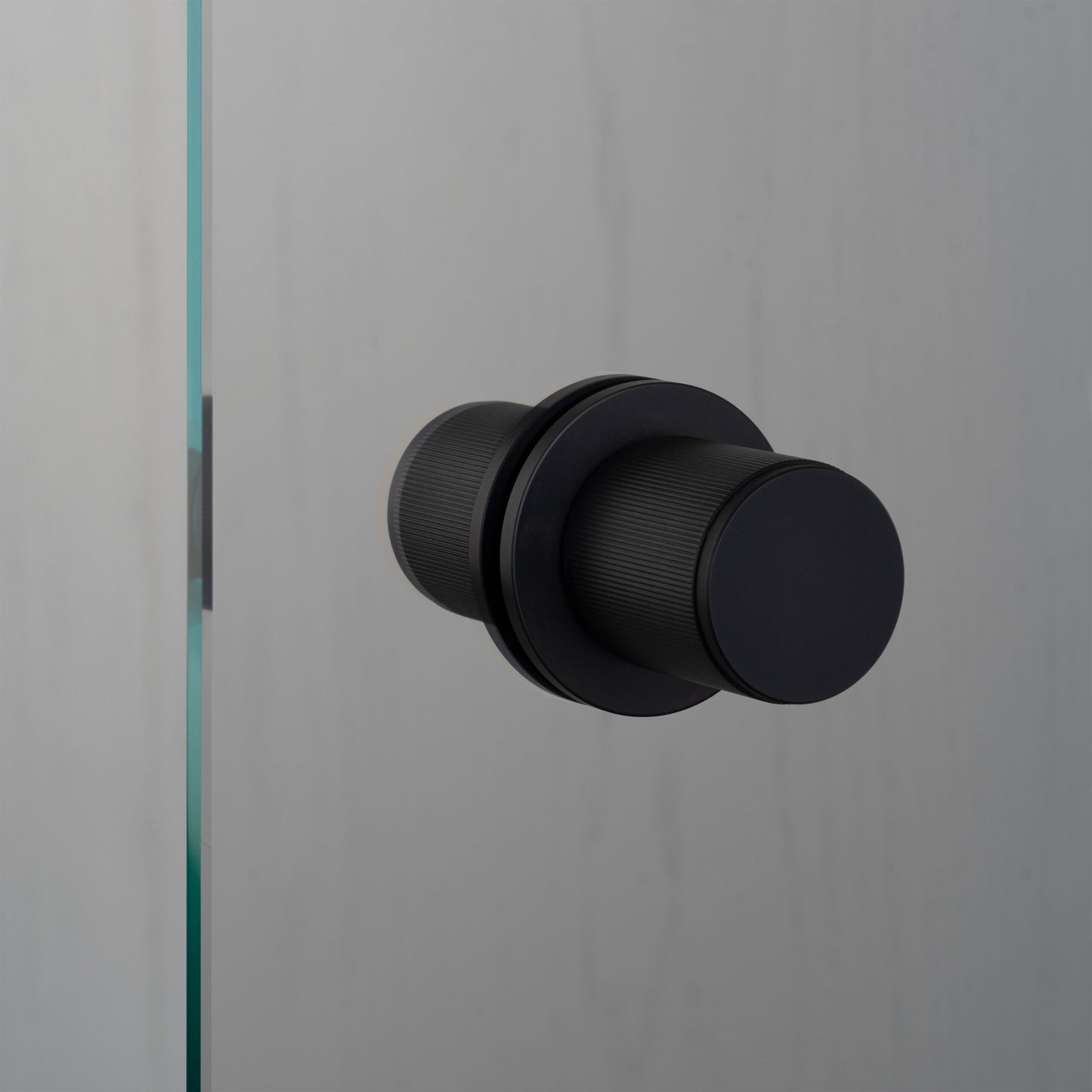 FIXED DOOR KNOB / DOUBLE-SIDED / LINEAR / WELDERS BLACK