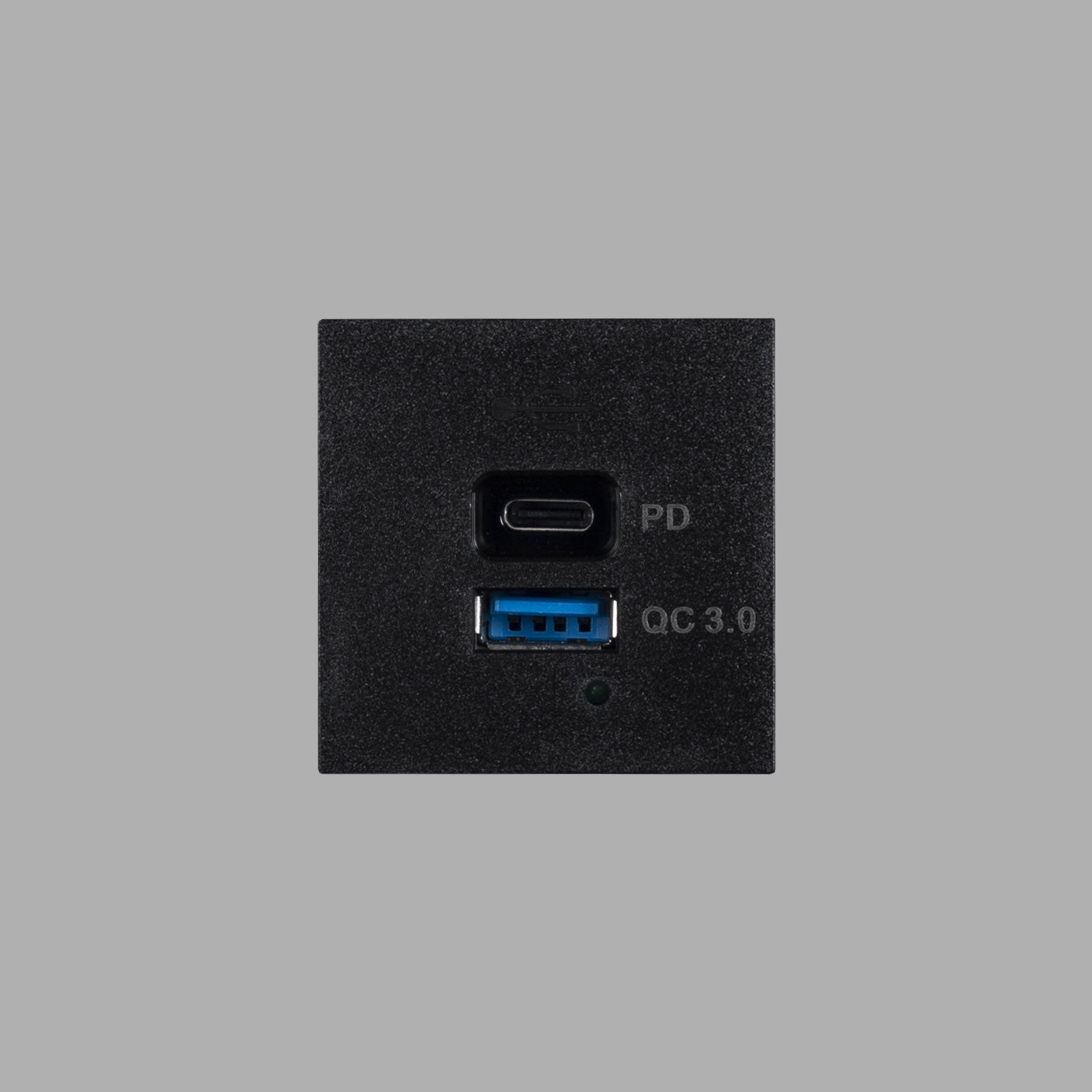 USB MODULE / USB A + C QUICKCHARGE / 45 MM / BLACK