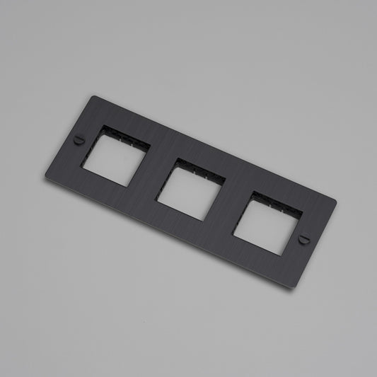 3G-WANDPLATTE / HORIZONTAL / KEINE FÜLLUNGEN / GERÄUCHERTE BRONZE