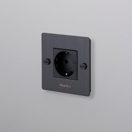 EU 1G SOCKET / SCHUKO TYPE F / SMOKED BRONZE