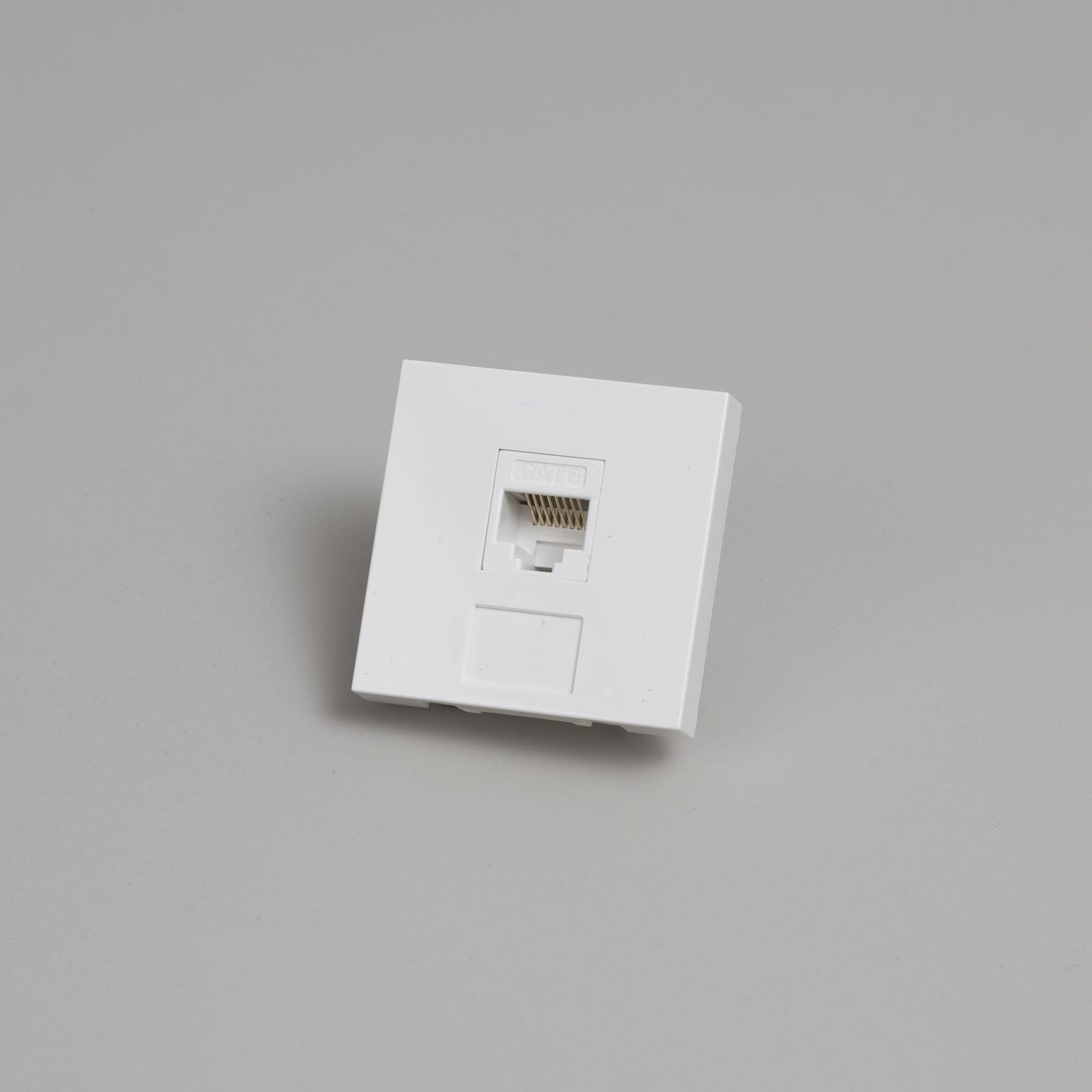 RJ45 MODULE / 45 MM / WHITE