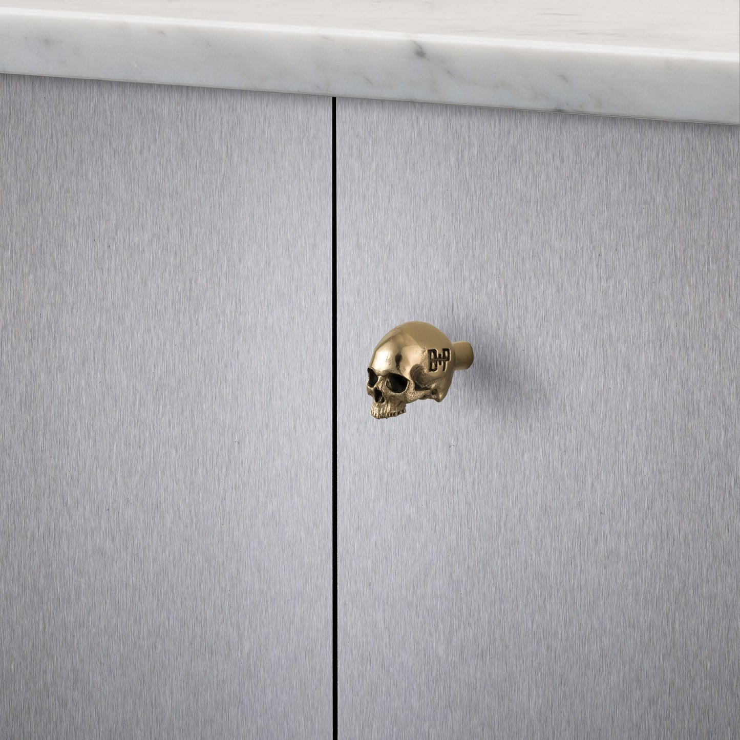 SKULL FURNITURE KNOB / TRAVIS BARKER /  BRASS